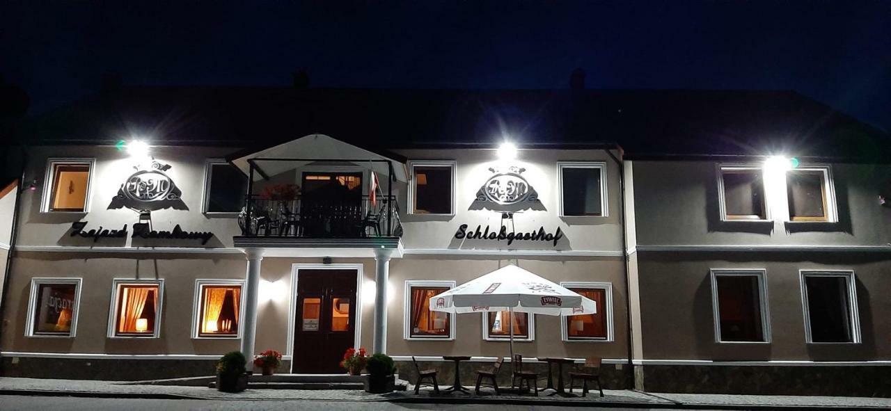Zajazd Zamkowy - Schlossgasthof Krag Luaran gambar